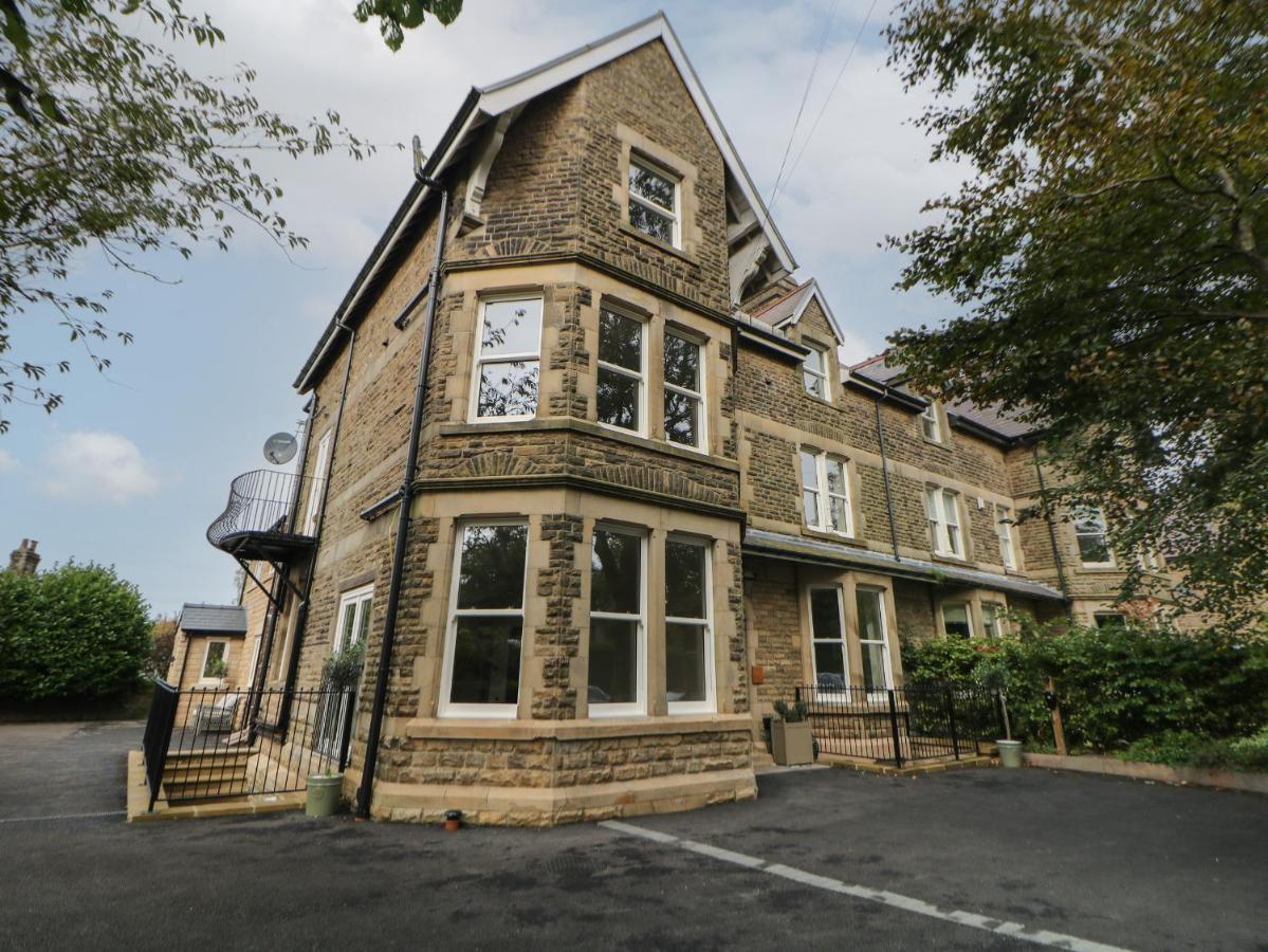 Netherdale House Бъкстън Екстериор снимка